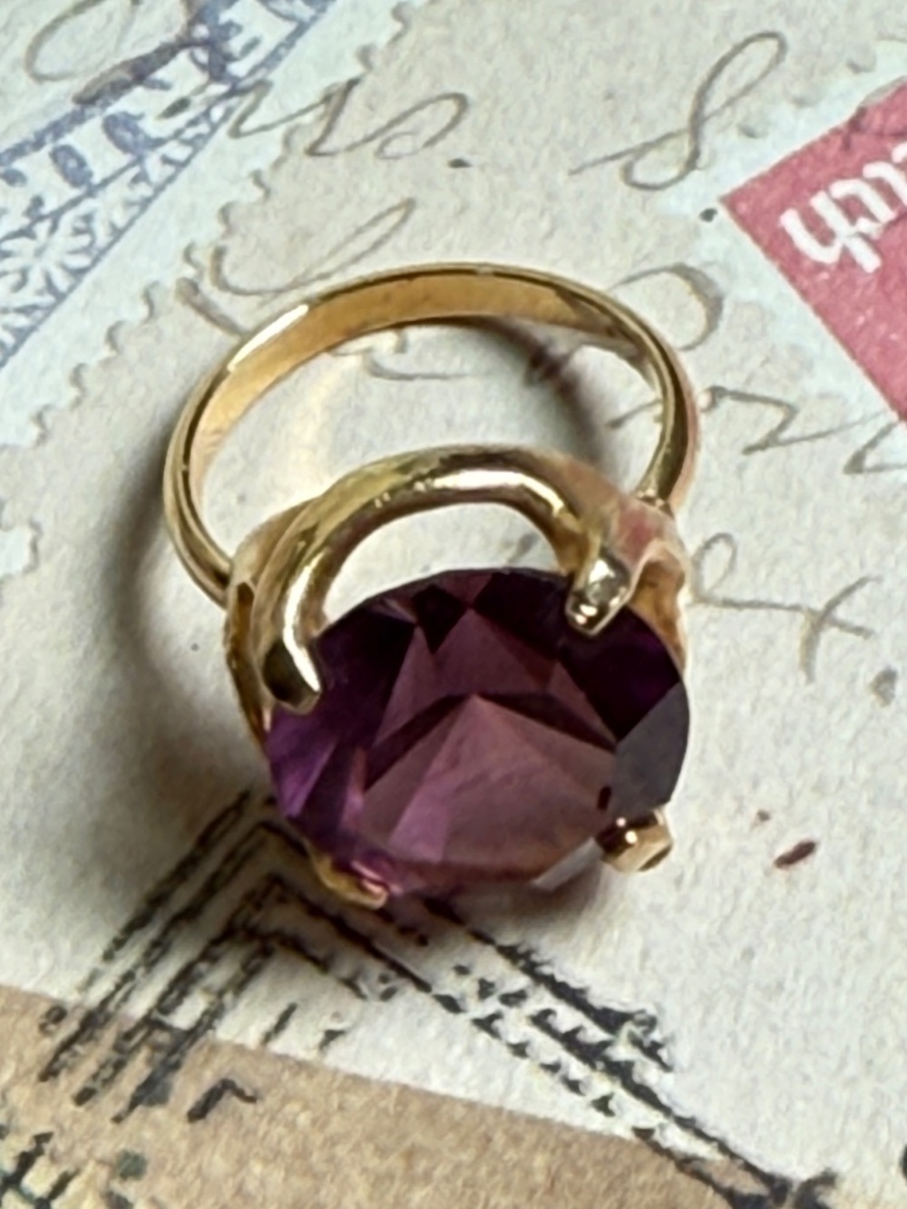 VINTAGE ARTISAN Purple Gem Cocktail Ring